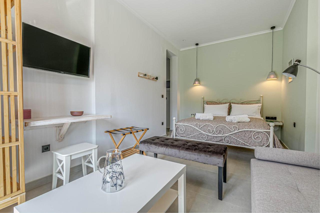 Terranova Beach Apartment - Menta イプソス エクステリア 写真