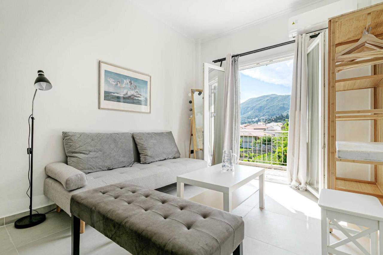 Terranova Beach Apartment - Menta イプソス エクステリア 写真